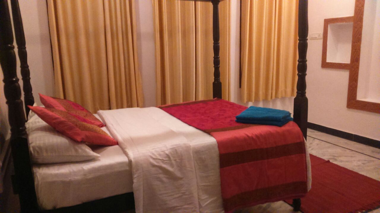 Hari Niwas Guest House
